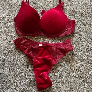 NEW Victoria Secret Red Velvet push-up bra with matching panties.